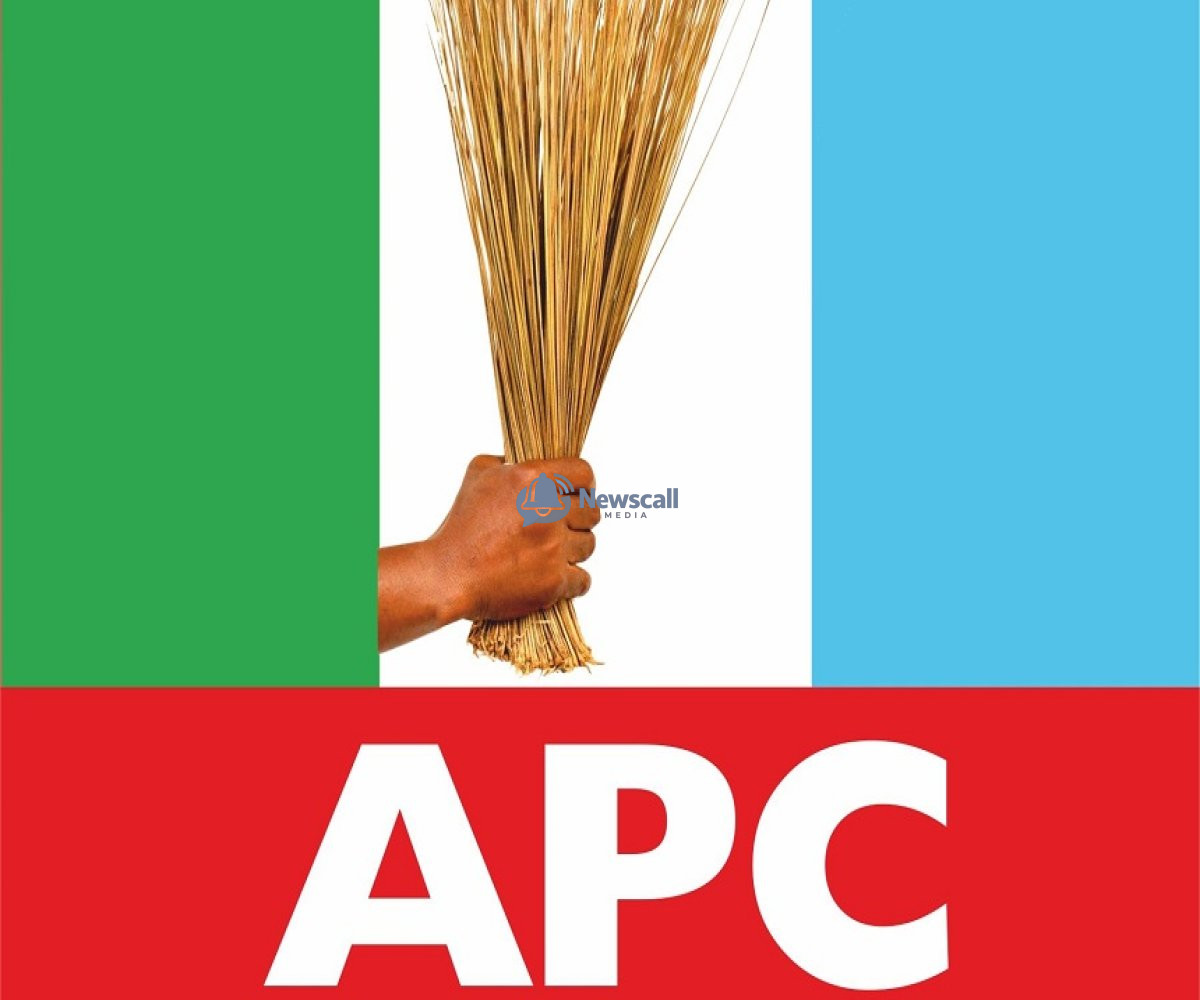April 20, 2026 by Rasaq Ibrahim, Ado-Ekiti 2027: Ekiti APC leaders adopt Senate leader, Fatoba, as consensus candidates
