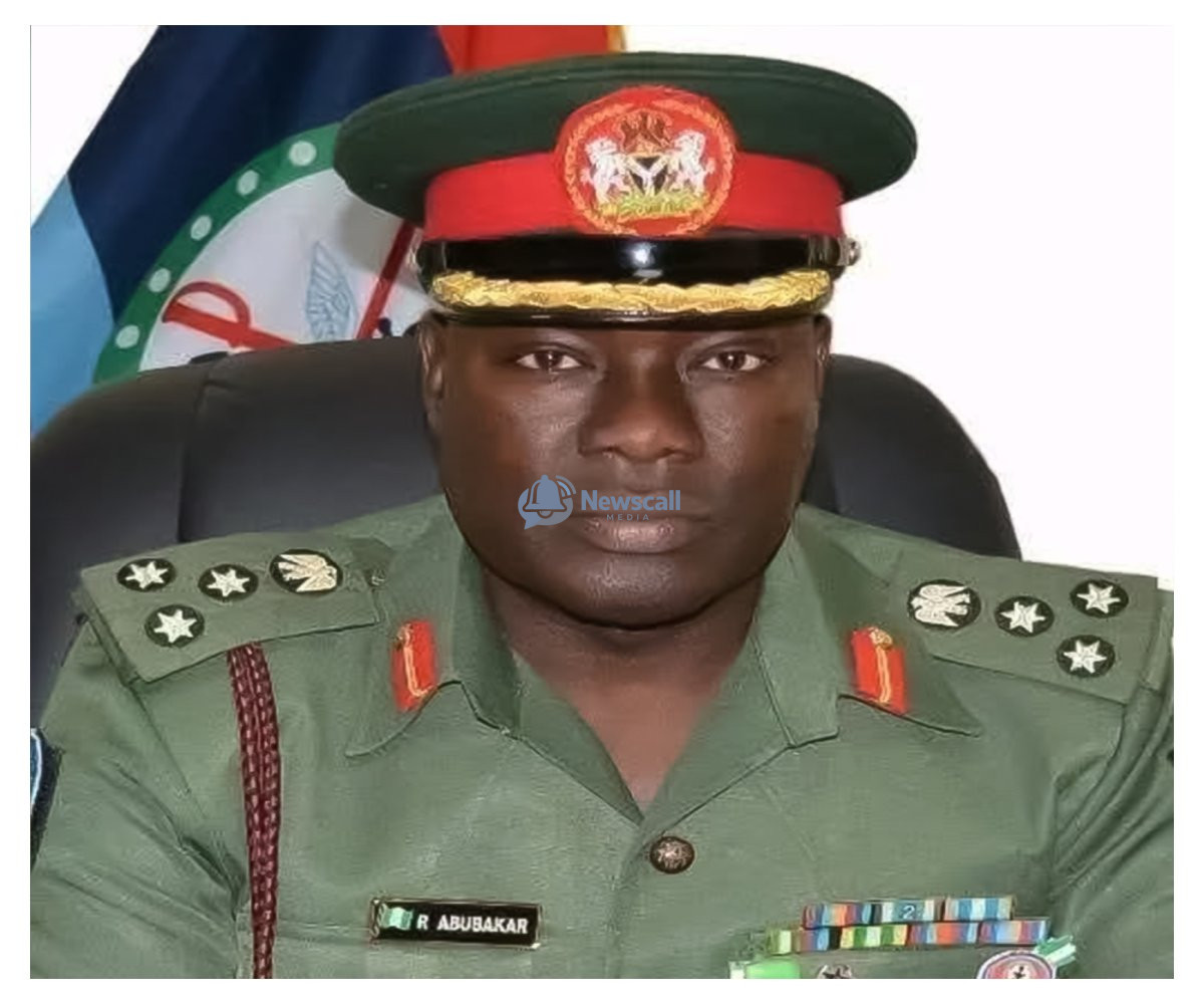Group mourns ex-army general, opposes amnesty for terrorists